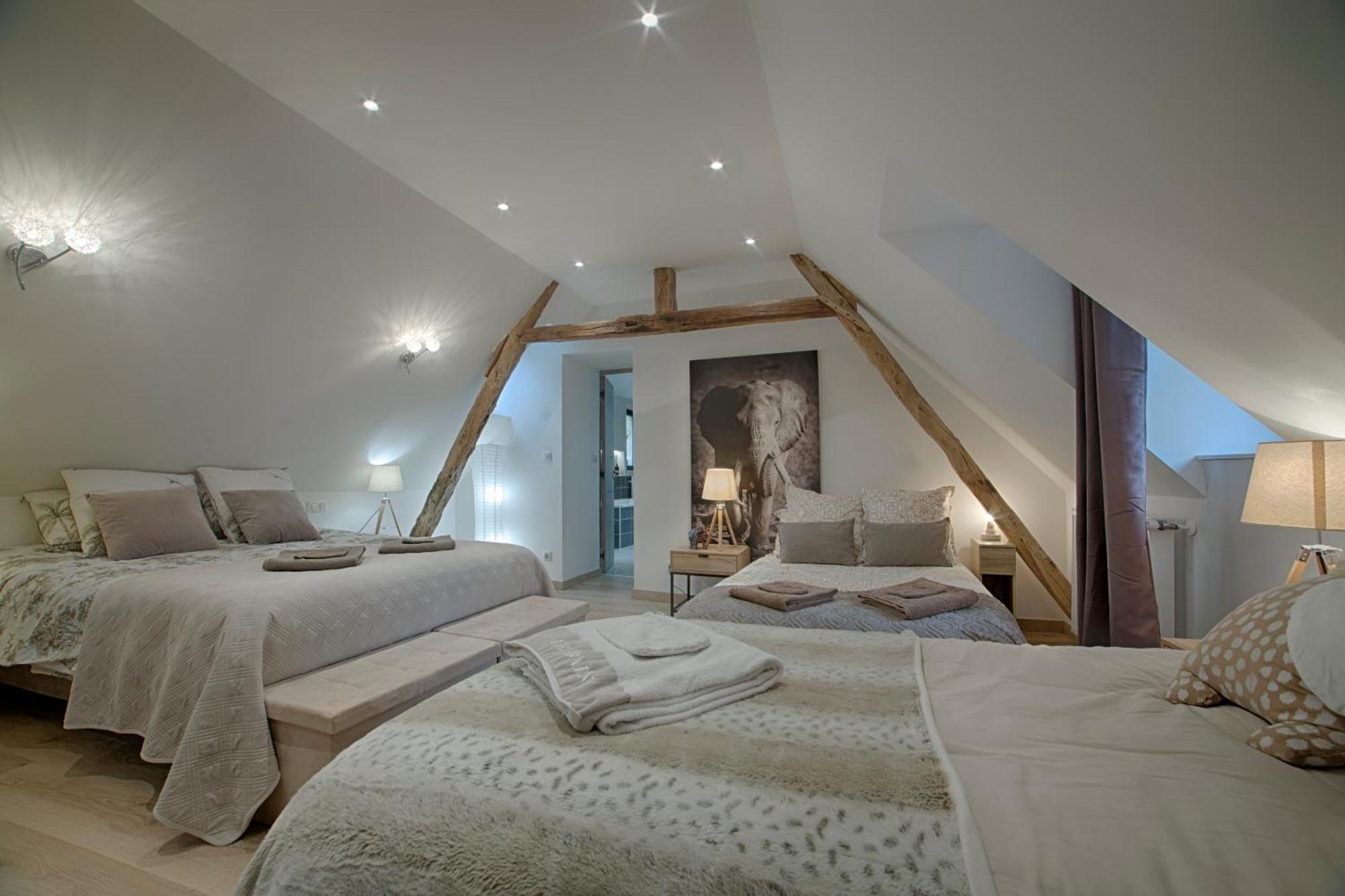 Ferme Des Petites Oreilles 4 Etoiles Montignac-Lascaux Bagian luar foto